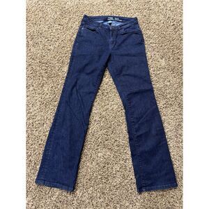 Amazon Essentials Women's Mid-Rise Bootcut Jeans, Flared Leg Pants Size 6